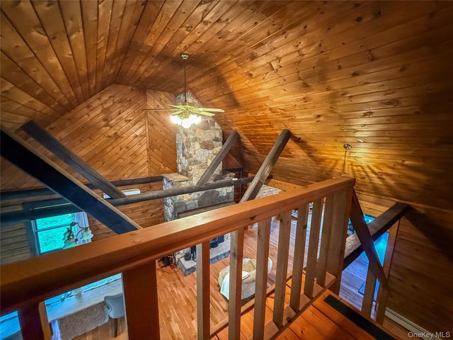 439 Roosa Gap Road, Bloomingburg, NY 12721