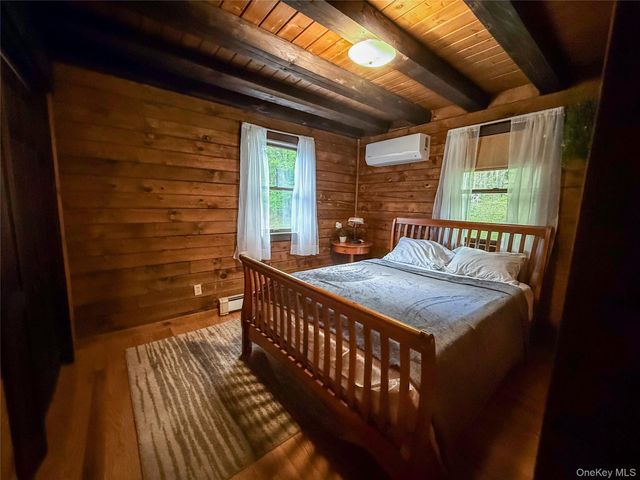 439 Roosa Gap Road, Bloomingburg, NY 12721