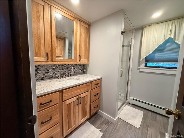 439 Roosa Gap Road, Bloomingburg, NY 12721