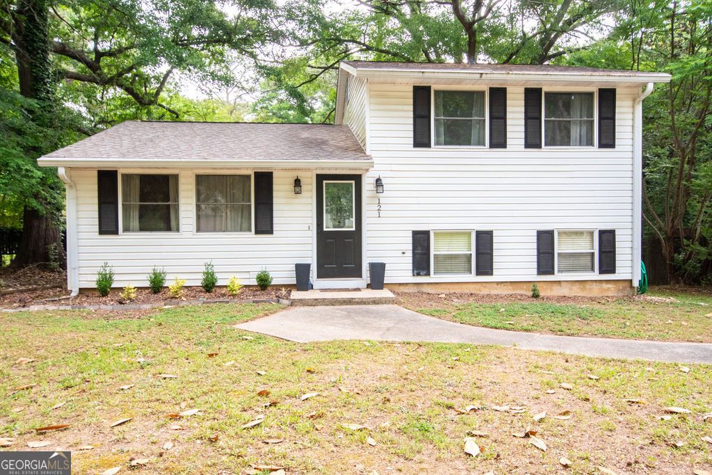 121 Sweetgum Road, Peachtree City, GA 30269