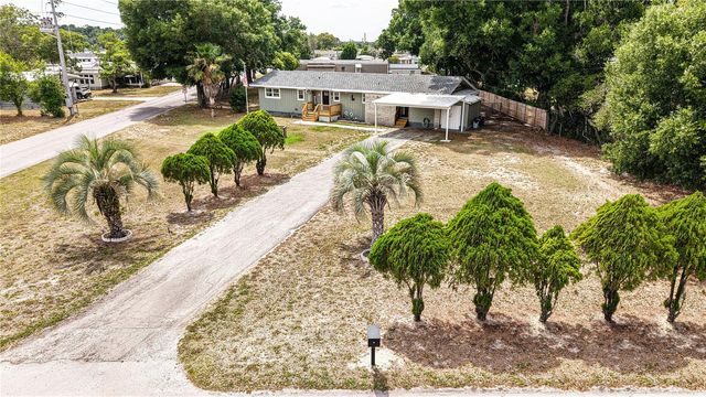 5233 HILL DRIVE, Zephyrhills, FL 33542