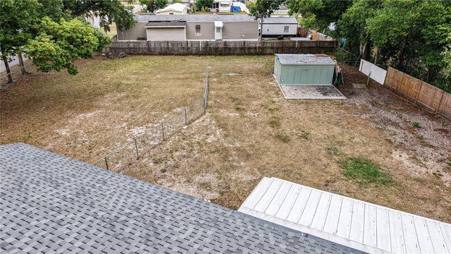 5233 HILL DRIVE, Zephyrhills, FL 33542