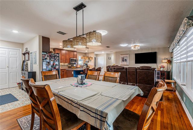 5233 HILL DRIVE, Zephyrhills, FL 33542