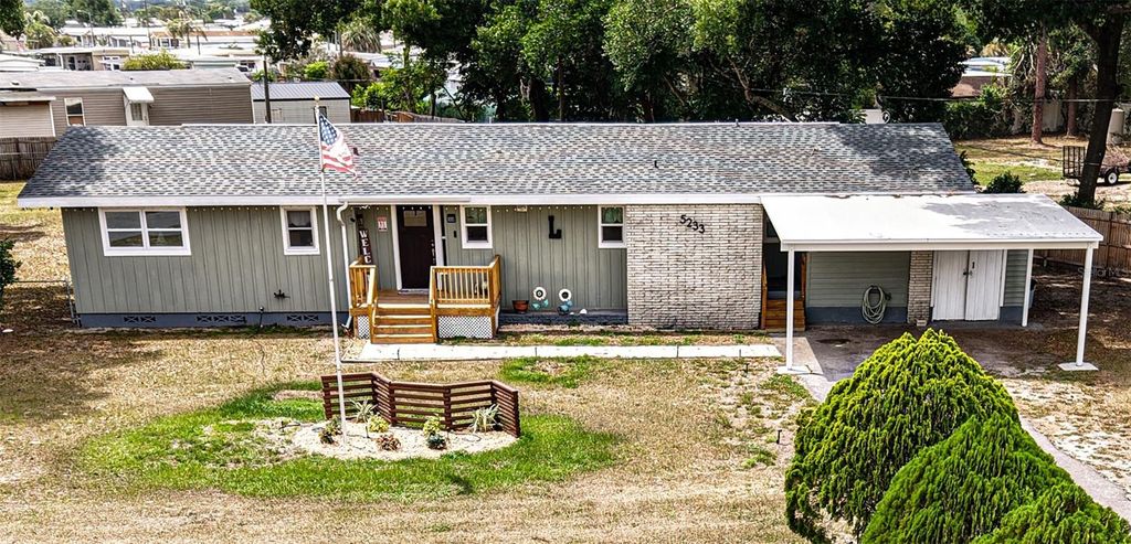 5233 HILL DRIVE, Zephyrhills, FL 33542