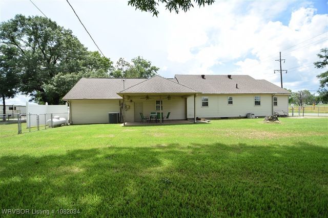 428 N Elm Street, Sallisaw, OK 74955