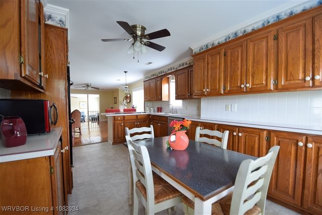 428 N Elm Street, Sallisaw, OK 74955