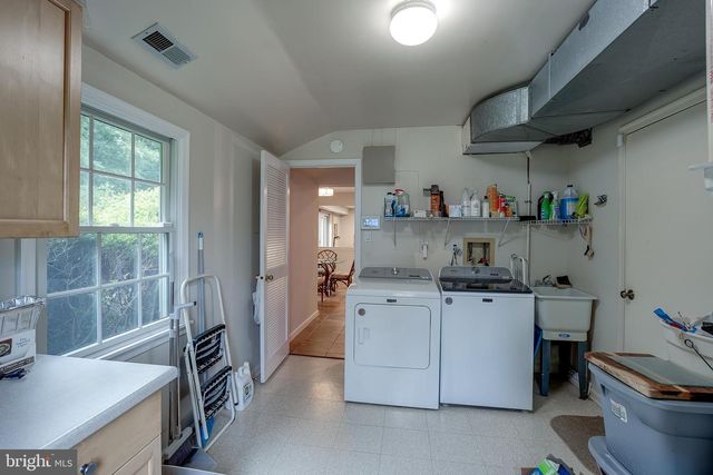 14 ELSINORE DR, Hainesport, NJ 08036