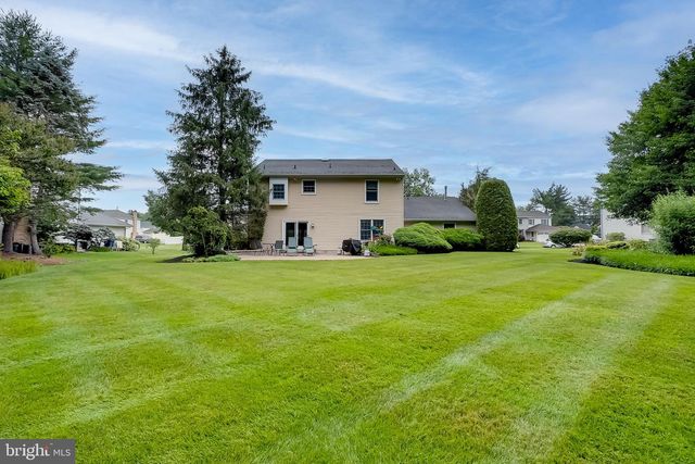 14 ELSINORE DR, Hainesport, NJ 08036