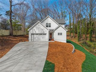 229 Little Brook Drive, Woodstock, GA 30188