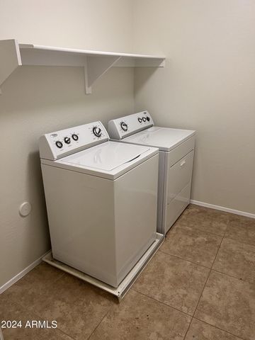 2499 E Boston Street, Gilbert, AZ 85295