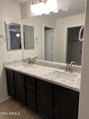 2499 E Boston Street, Gilbert, AZ 85295