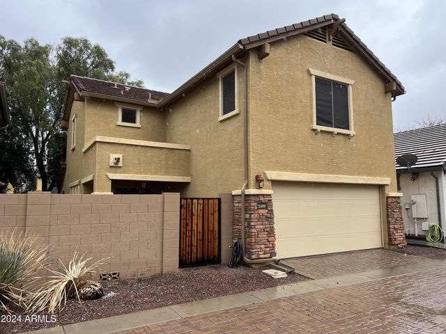 2499 E Boston Street, Gilbert, AZ 85295