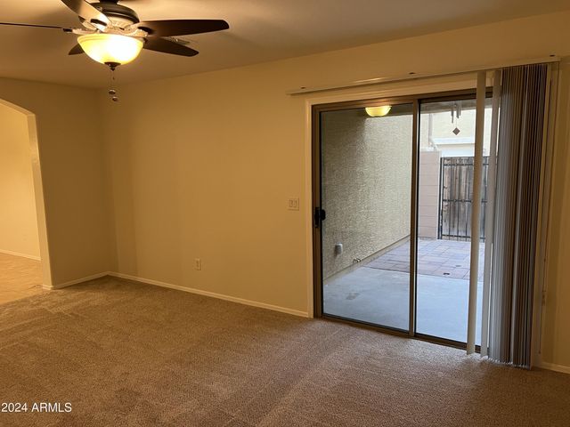 2499 E Boston Street, Gilbert, AZ 85295