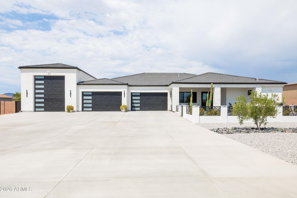 364XX N 16th Street, Phoenix, AZ 85086