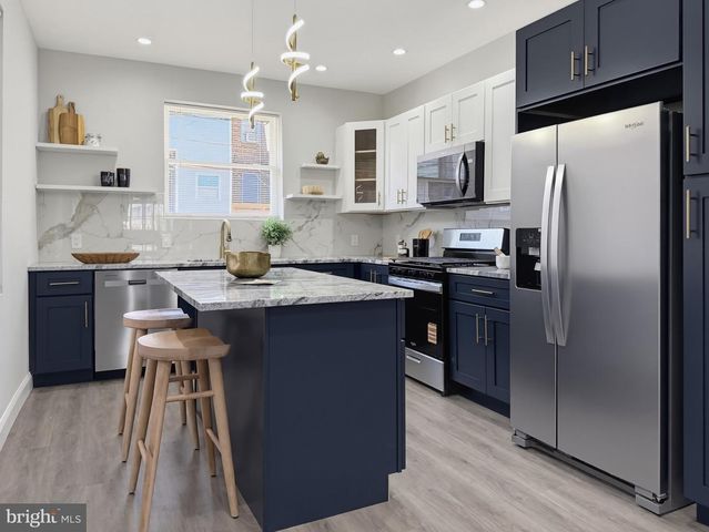 5825 HOFFMAN AVE, Philadelphia, PA 19143