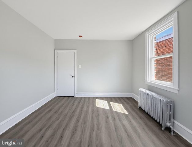5825 HOFFMAN AVE, Philadelphia, PA 19143