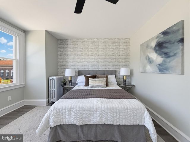 5825 HOFFMAN AVE, Philadelphia, PA 19143
