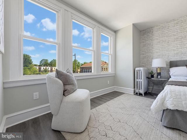 5825 HOFFMAN AVE, Philadelphia, PA 19143