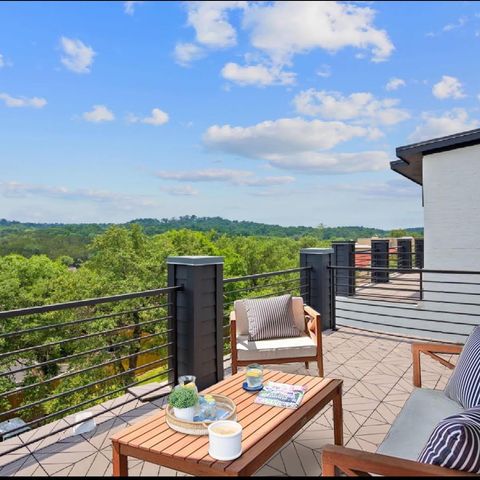 1719 Spyglass DR 20, Austin, TX 78746