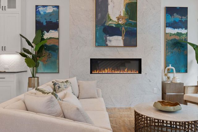 1719 Spyglass DR 20, Austin, TX 78746