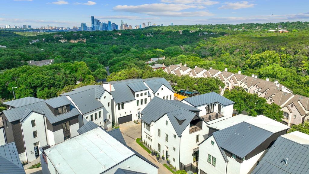 1719 Spyglass DR 20, Austin, TX 78746