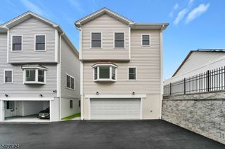 182 East 25th Street A, Paterson City, NJ 07514