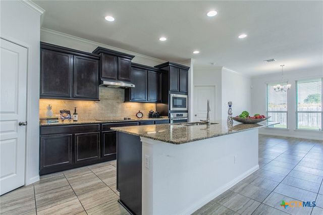 7010 Crystal Valley Drive, Temple, TX 76502