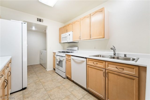 9680 Lame Horse Drive, Las Vegas, NV 89123