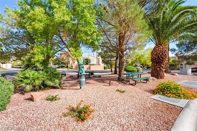 9680 Lame Horse Drive, Las Vegas, NV 89123