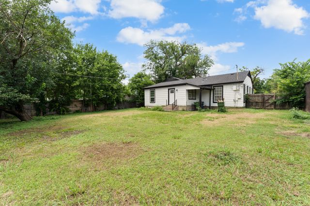 512 Cedar Drive, Garland, TX 75040