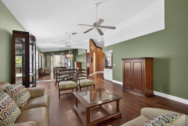 9198 Clipper Circle, West Palm Beach, FL 33411