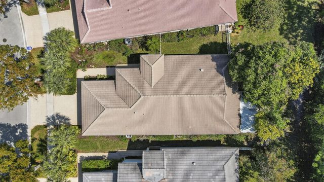 9198 Clipper Circle, West Palm Beach, FL 33411