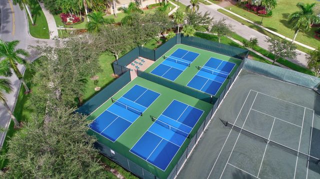 9198 Clipper Circle, West Palm Beach, FL 33411