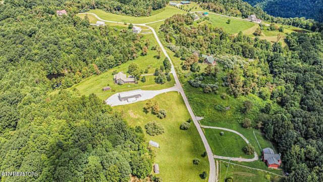 Racoon Lane, Pioneer, TN 37847