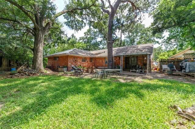 1518 Maux Drive, Houston, TX 77043