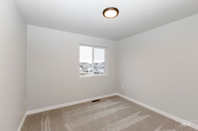 2963 E Mossy Creek Dr, Kuna, ID 83634