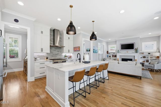 300 Plainview Avenue, Raleigh, NC 27604