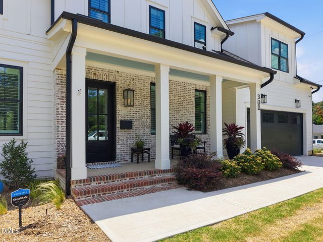 300 Plainview Avenue, Raleigh, NC 27604