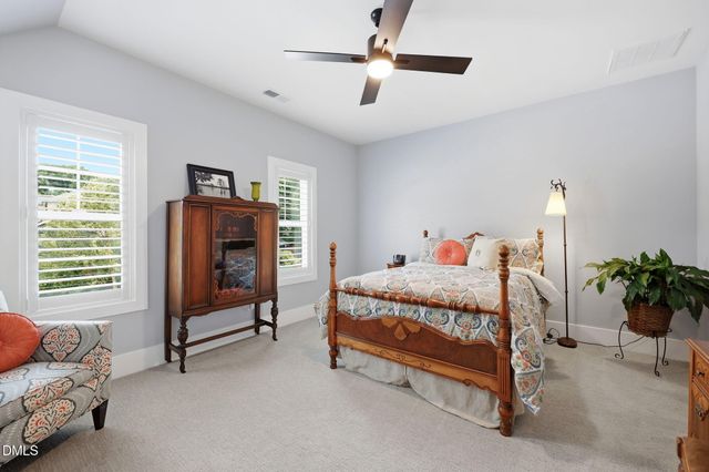 300 Plainview Avenue, Raleigh, NC 27604