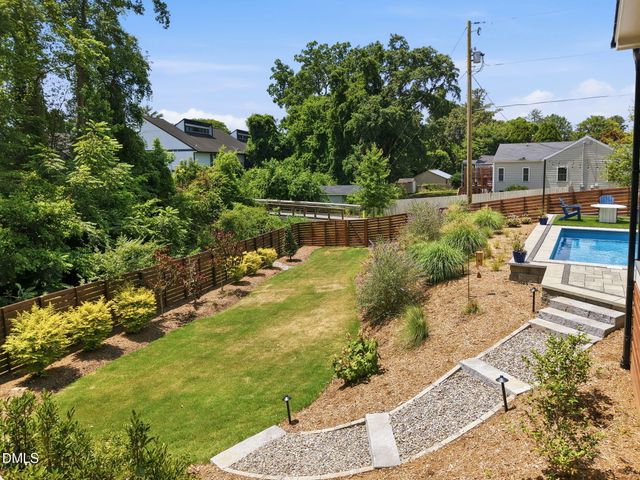 300 Plainview Avenue, Raleigh, NC 27604