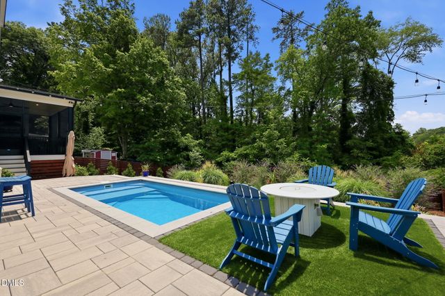 300 Plainview Avenue, Raleigh, NC 27604