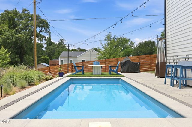 300 Plainview Avenue, Raleigh, NC 27604