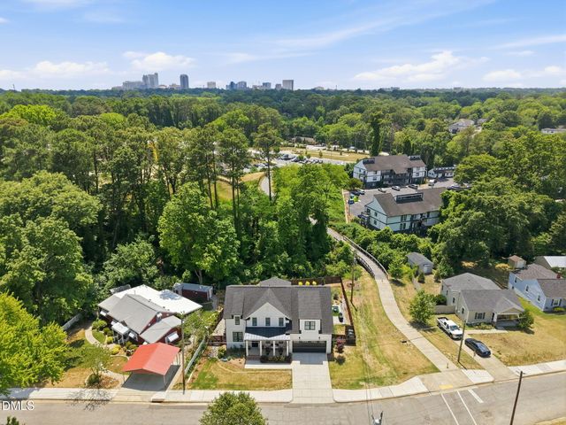 300 Plainview Avenue, Raleigh, NC 27604