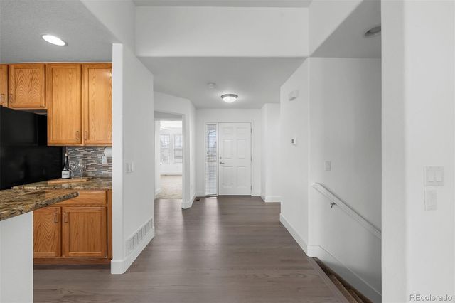 7790 S Quatar Court, Aurora, CO 80016