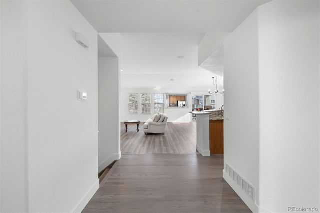 7790 S Quatar Court, Aurora, CO 80016