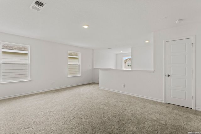 416 Raven Row, Marion, TX 78124