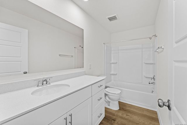 416 Raven Row, Marion, TX 78124
