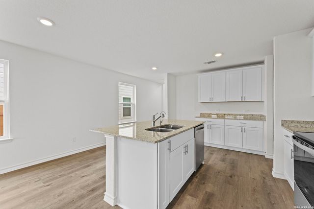 416 Raven Row, Marion, TX 78124