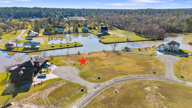 5 Island Point, Huntsville, TX 77340