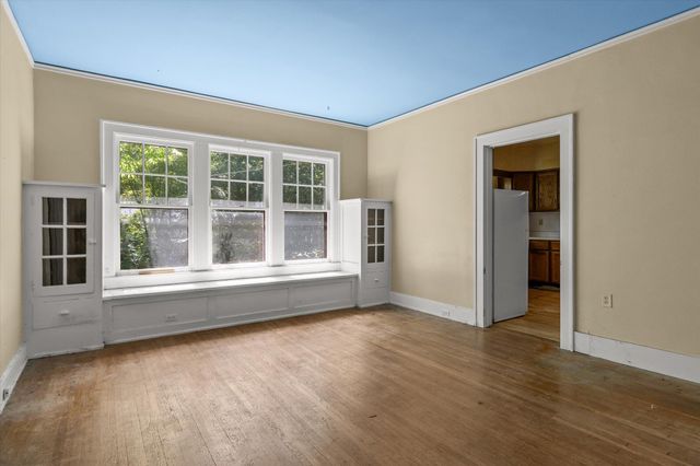 813 Fairmount Avenue, Signal Mountain, TN 37377
